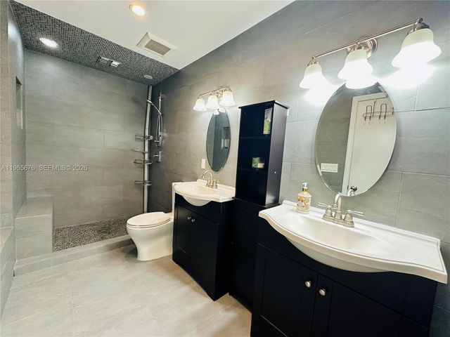 12920 SW 119th St, Miami, FL 33186