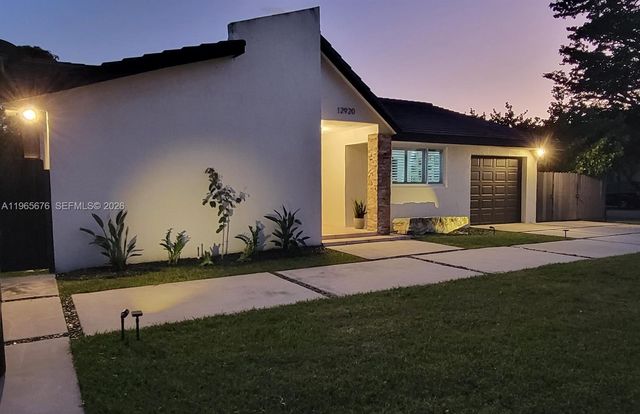 12920 SW 119th St, Miami, FL 33186