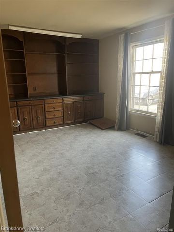 28917 Ramblewood Drive, Farmington Hills, MI 48334