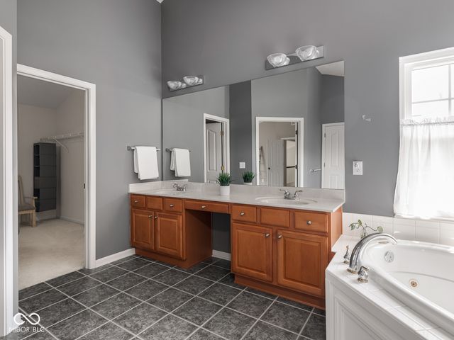 1578 Charity Chase Drive, Carmel, IN 46074