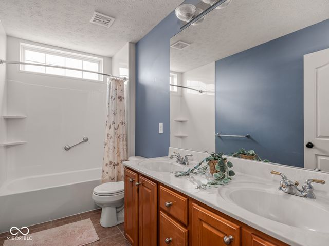 1578 Charity Chase Drive, Carmel, IN 46074