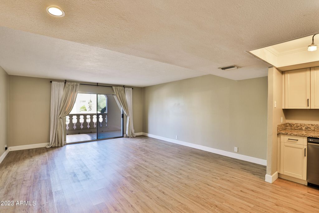 7920 E CAMELBACK Road 102, Scottsdale, AZ 85251 — photo 2