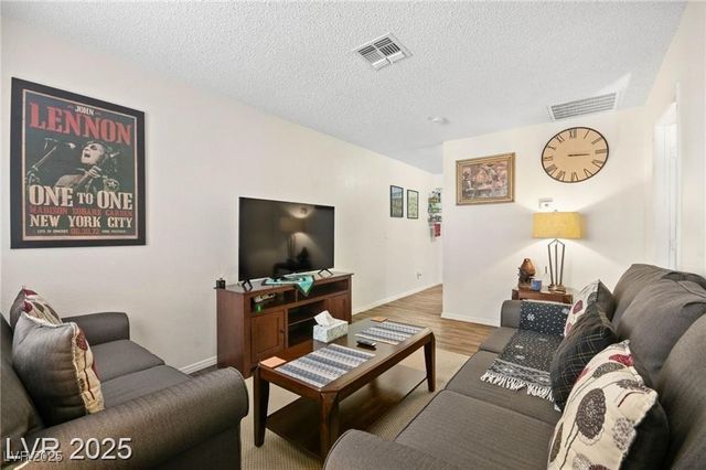 3982 Voxna Street, Las Vegas, NV 89119