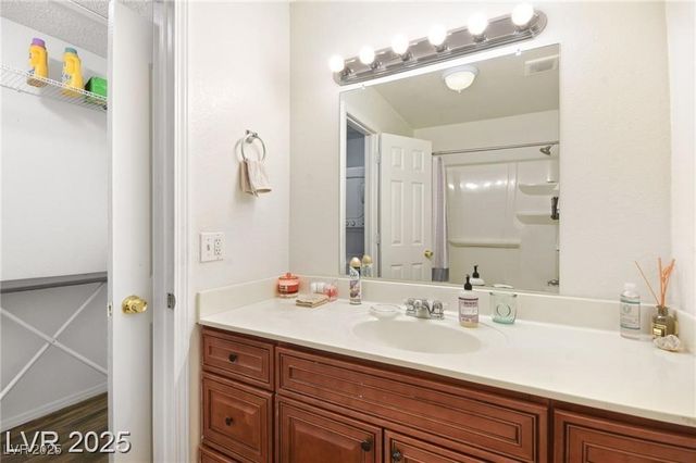 3982 Voxna Street, Las Vegas, NV 89119