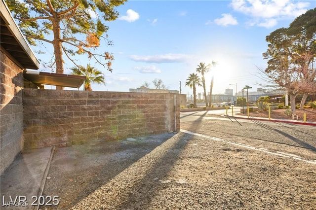 3982 Voxna Street, Las Vegas, NV 89119