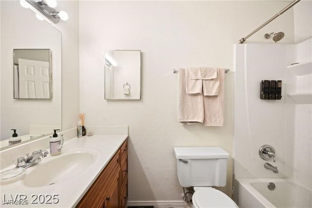 3982 Voxna Street, Las Vegas, NV 89119