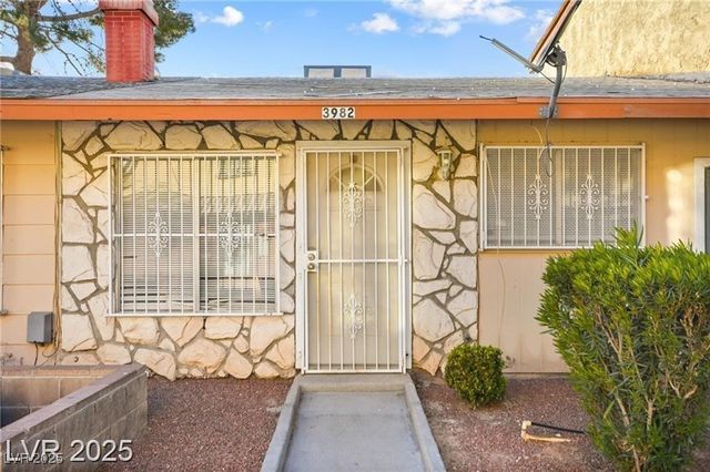 3982 Voxna Street, Las Vegas, NV 89119