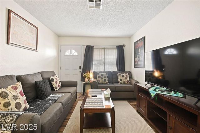 3982 Voxna Street, Las Vegas, NV 89119