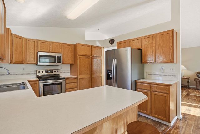 18924 E Augusta Ln, Greenacres, WA 99016