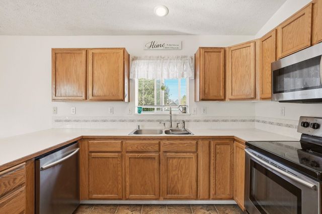 18924 E Augusta Ln, Greenacres, WA 99016