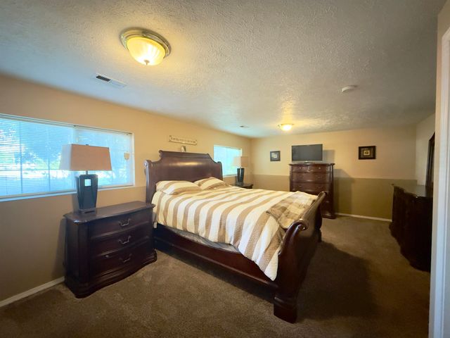 18924 E Augusta Ln, Greenacres, WA 99016