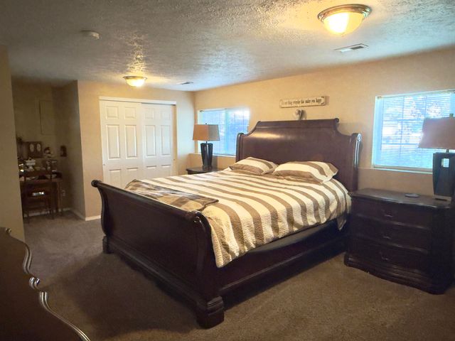 18924 E Augusta Ln, Greenacres, WA 99016