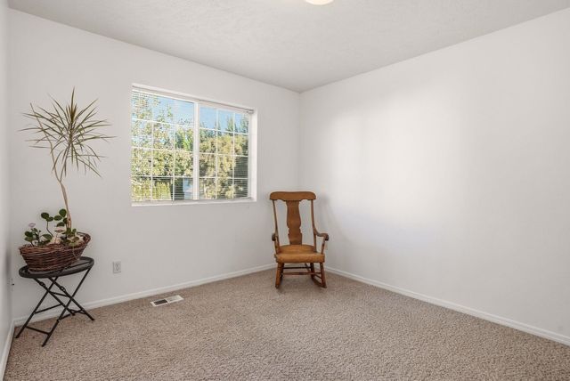 18924 E Augusta Ln, Greenacres, WA 99016