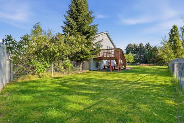 18924 E Augusta Ln, Greenacres, WA 99016