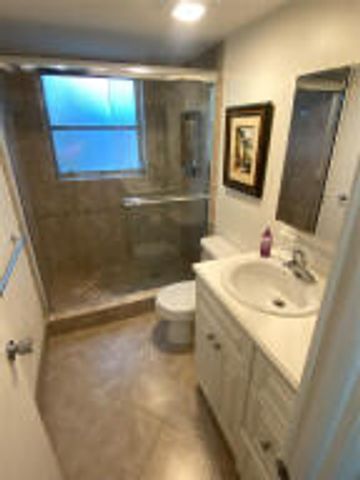 4031 N Cypress Drive 101, Pompano Beach, FL 33069