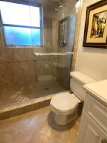 4031 N Cypress Drive 101, Pompano Beach, FL 33069