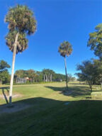 4031 N Cypress Drive 101, Pompano Beach, FL 33069