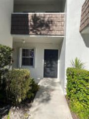 4031 N Cypress Drive 101, Pompano Beach, FL 33069