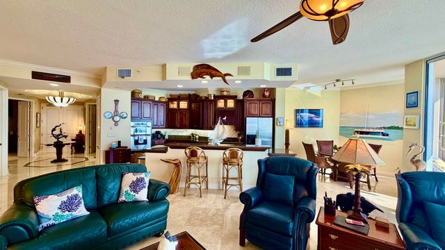 3000 N Highway A1a Highway N Phgb, Hutchinson Island, FL 34949