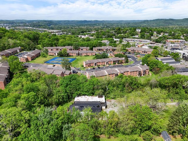 813 Watts Ln, Nashville, TN 37209