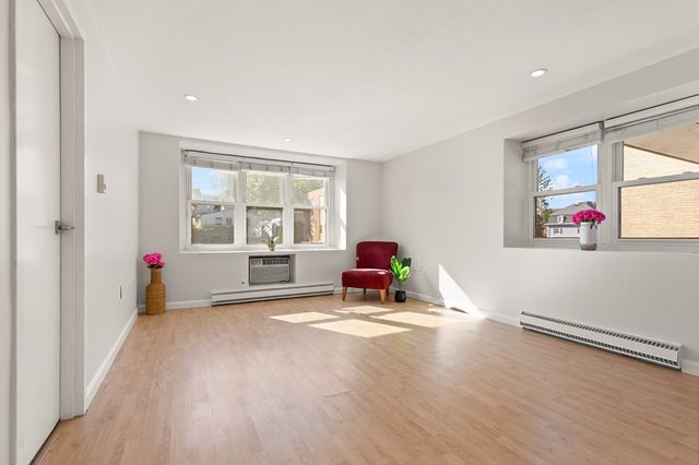 340 Main St 301, Melrose, MA 02176
