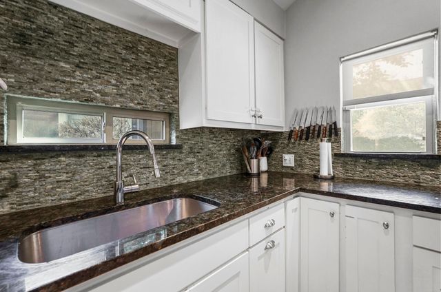 4319 Cabell Drive, Dallas, TX 75204