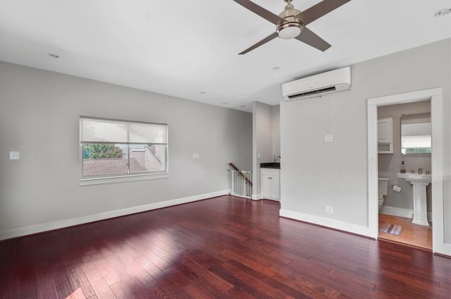 4319 Cabell Drive, Dallas, TX 75204