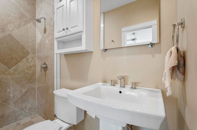 4319 Cabell Drive, Dallas, TX 75204