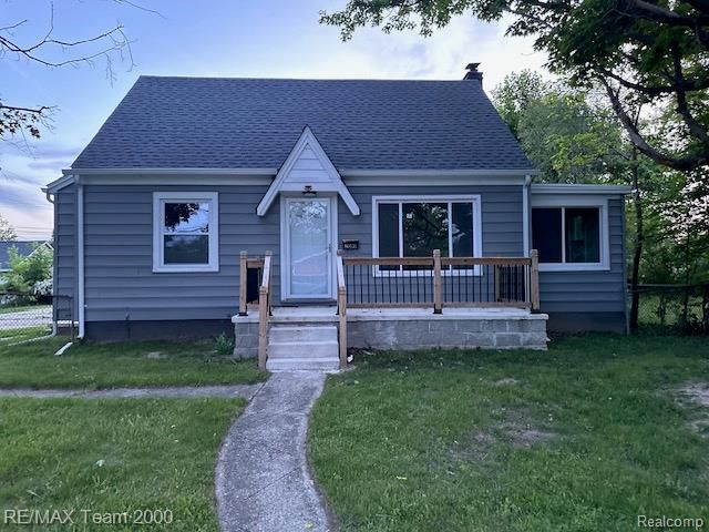 2019 Helen Street, Garden City, MI 48135
