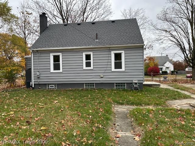2019 Helen Street, Garden City, MI 48135