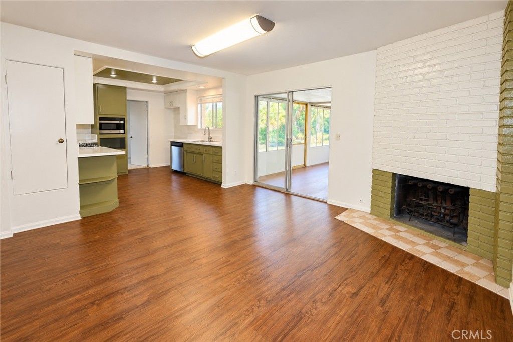 1087 N Greengrove, Orange, CA 92867 — photo 2