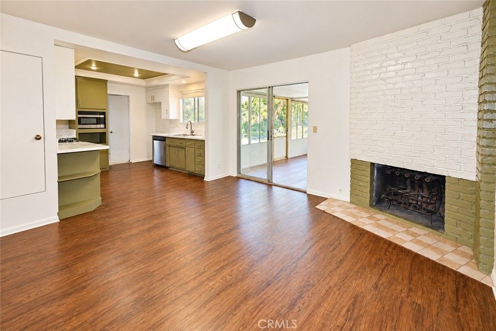1087 N Greengrove, Orange, CA 92867 — photo 3
