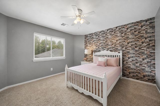 47 Sterling Street, Sugar Land, TX 77479