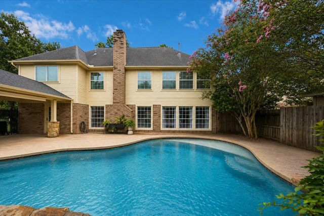 47 Sterling Street, Sugar Land, TX 77479