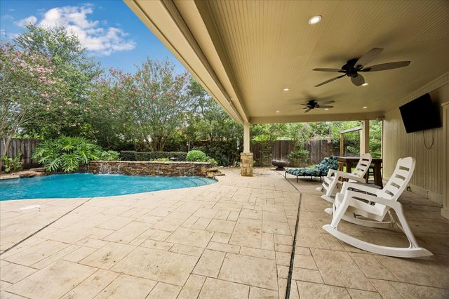 47 Sterling Street, Sugar Land, TX 77479