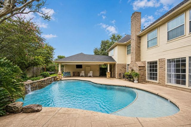 47 Sterling Street, Sugar Land, TX 77479