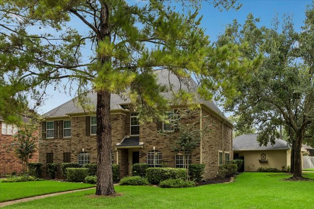 47 Sterling Street, Sugar Land, TX 77479