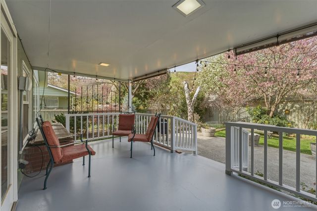 412 SW Parkview Street, Milton-freewater, OR 97862