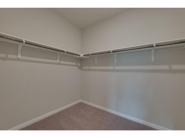 111 Grapefruit RD, Hutto, TX 78634