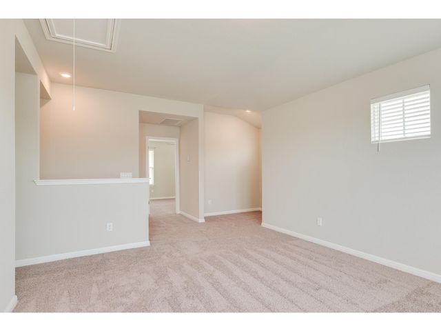 111 Grapefruit RD, Hutto, TX 78634