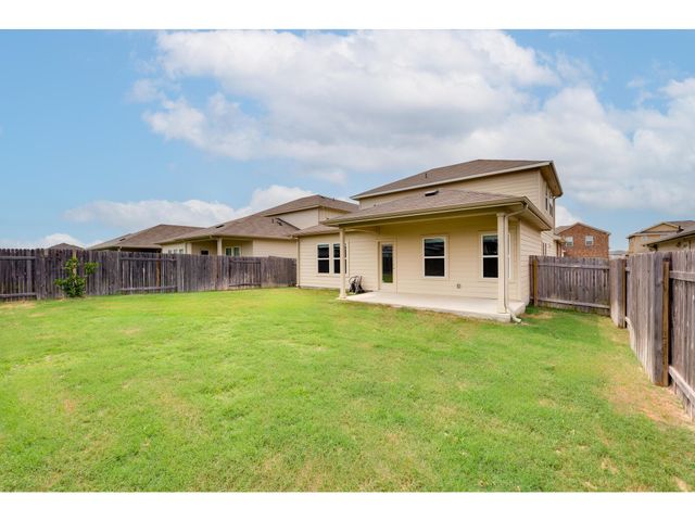 111 Grapefruit RD, Hutto, TX 78634