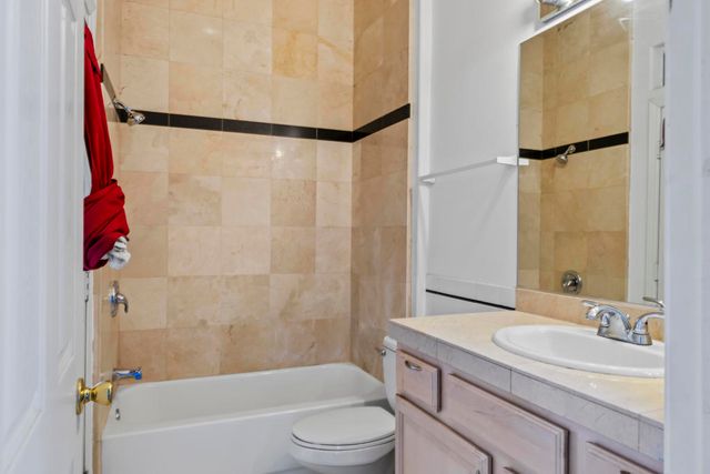 31515 Avenida Del Yermo, Cathedral City, CA 92234
