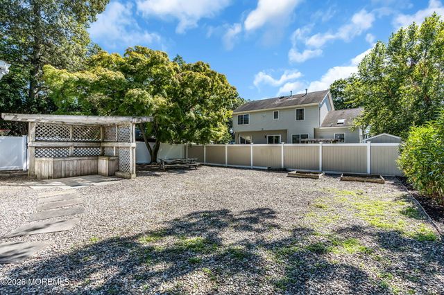 2024 Loveland Place, Point Pleasant, NJ 08742