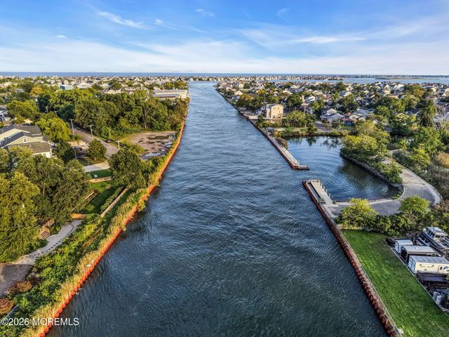 2024 Loveland Place, Point Pleasant, NJ 08742