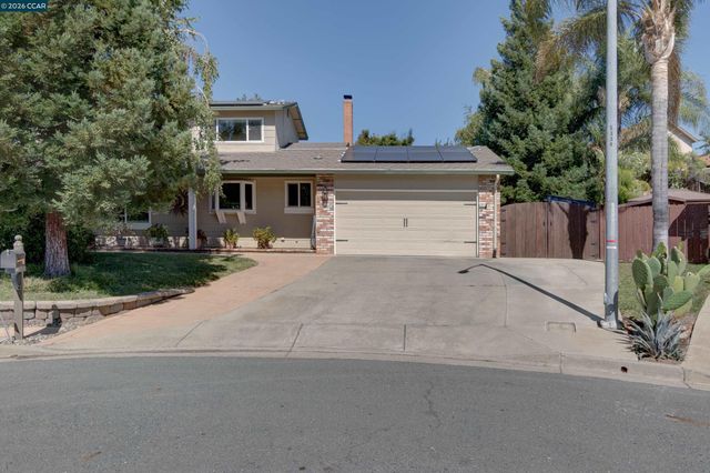 11 Mt Lee Pl, Clayton, CA 94517