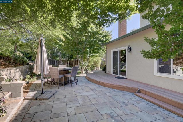 11 Mt Lee Pl, Clayton, CA 94517