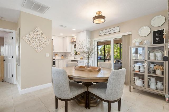 3240 BEACON DRIVE, Punta Gorda, FL 33980