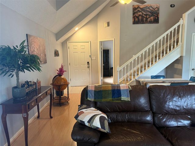 2300 Old Spanish Trail 2069, Houston, TX 77054