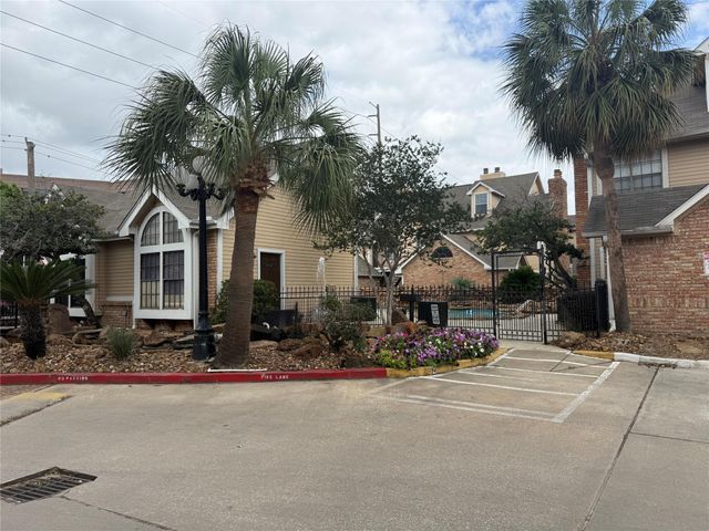 2300 Old Spanish Trail 2069, Houston, TX 77054