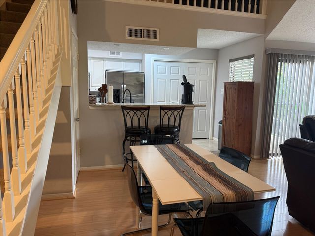 2300 Old Spanish Trail 2069, Houston, TX 77054